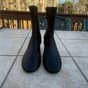 STUDIO AMELIA Midnight Black Ankle Booties